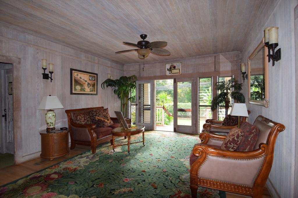 Poipu Bed And Breakfast Inn Koloa Ngoại thất bức ảnh