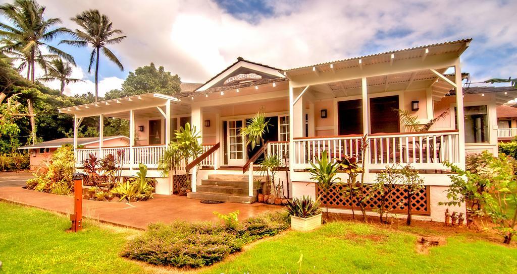 Poipu Bed And Breakfast Inn Koloa Ngoại thất bức ảnh