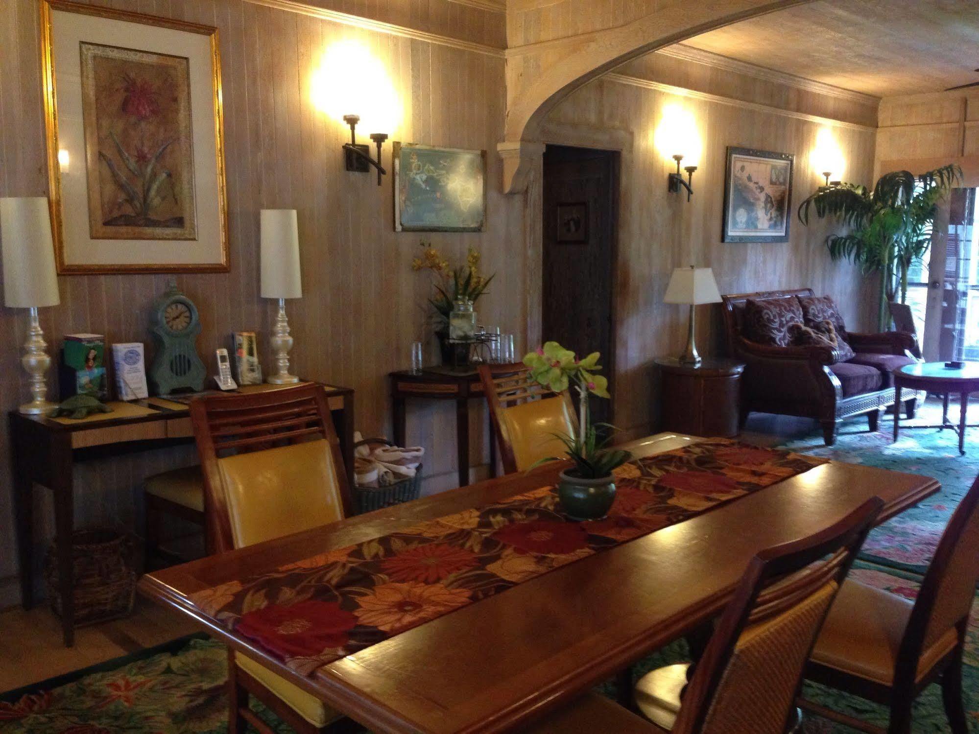 Poipu Bed And Breakfast Inn Koloa Ngoại thất bức ảnh