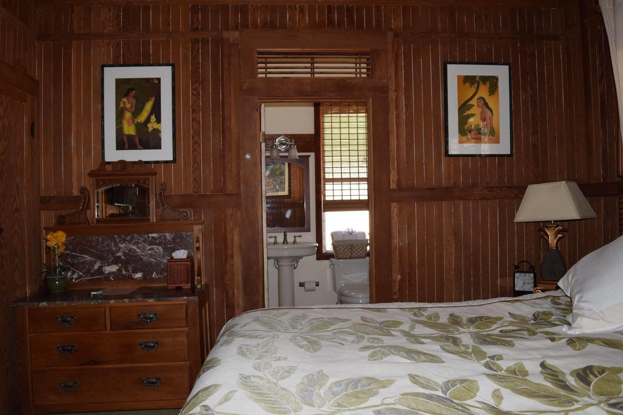 Poipu Bed And Breakfast Inn Koloa Ngoại thất bức ảnh