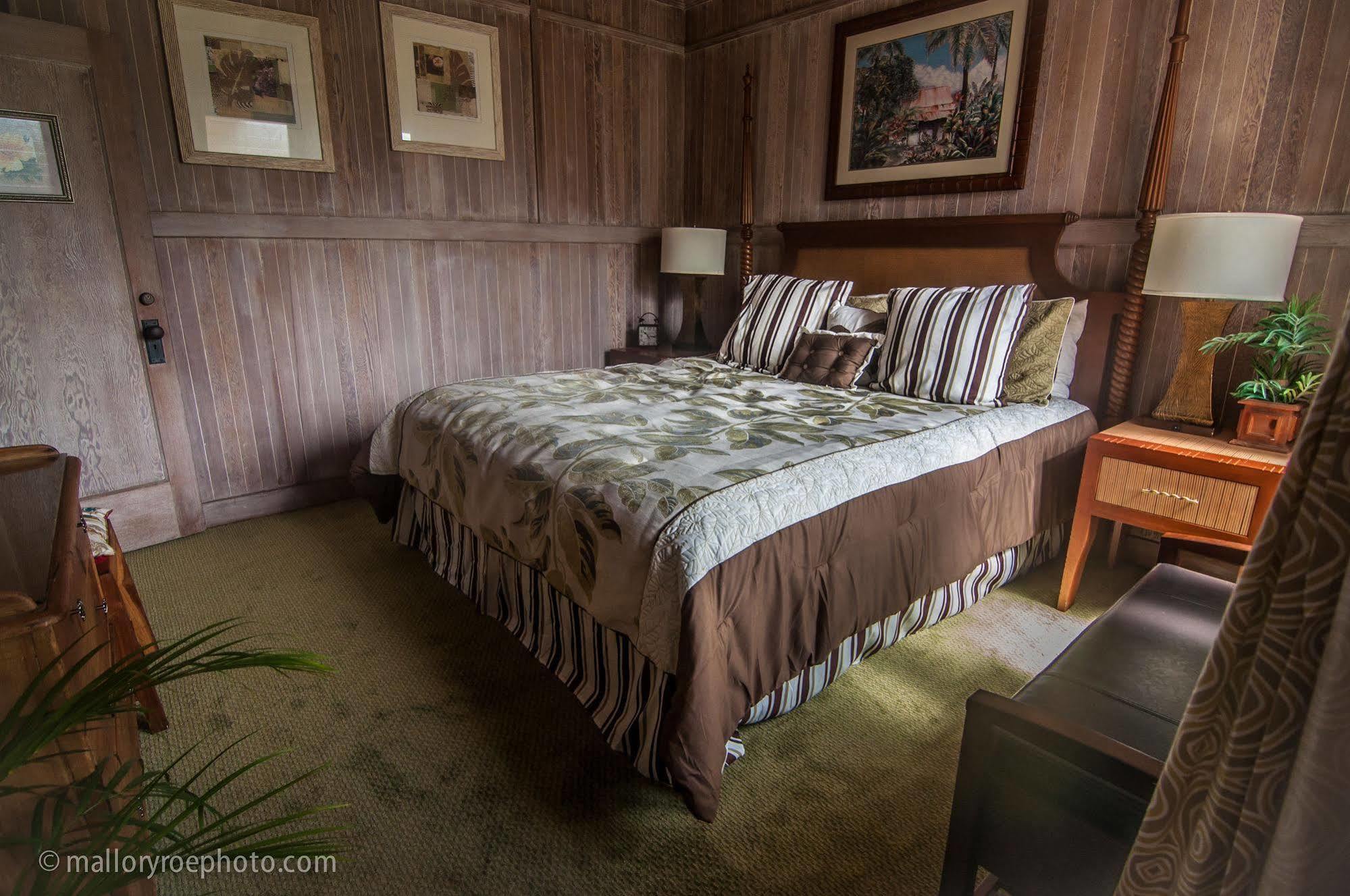 Poipu Bed And Breakfast Inn Koloa Ngoại thất bức ảnh